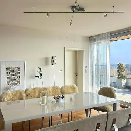 Allein 250qm Im Letzten Stock, Ausblick & Sauna, Bei Salzburg * Freilassing